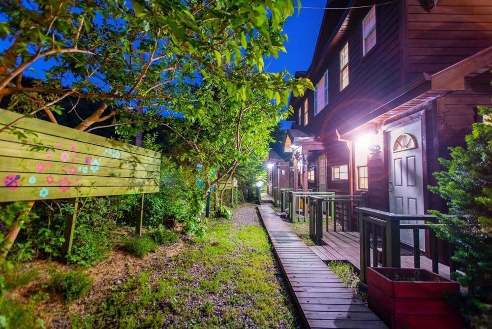 Pyeongchang Zermatt Pension Family, Couple Екстер'єр фото